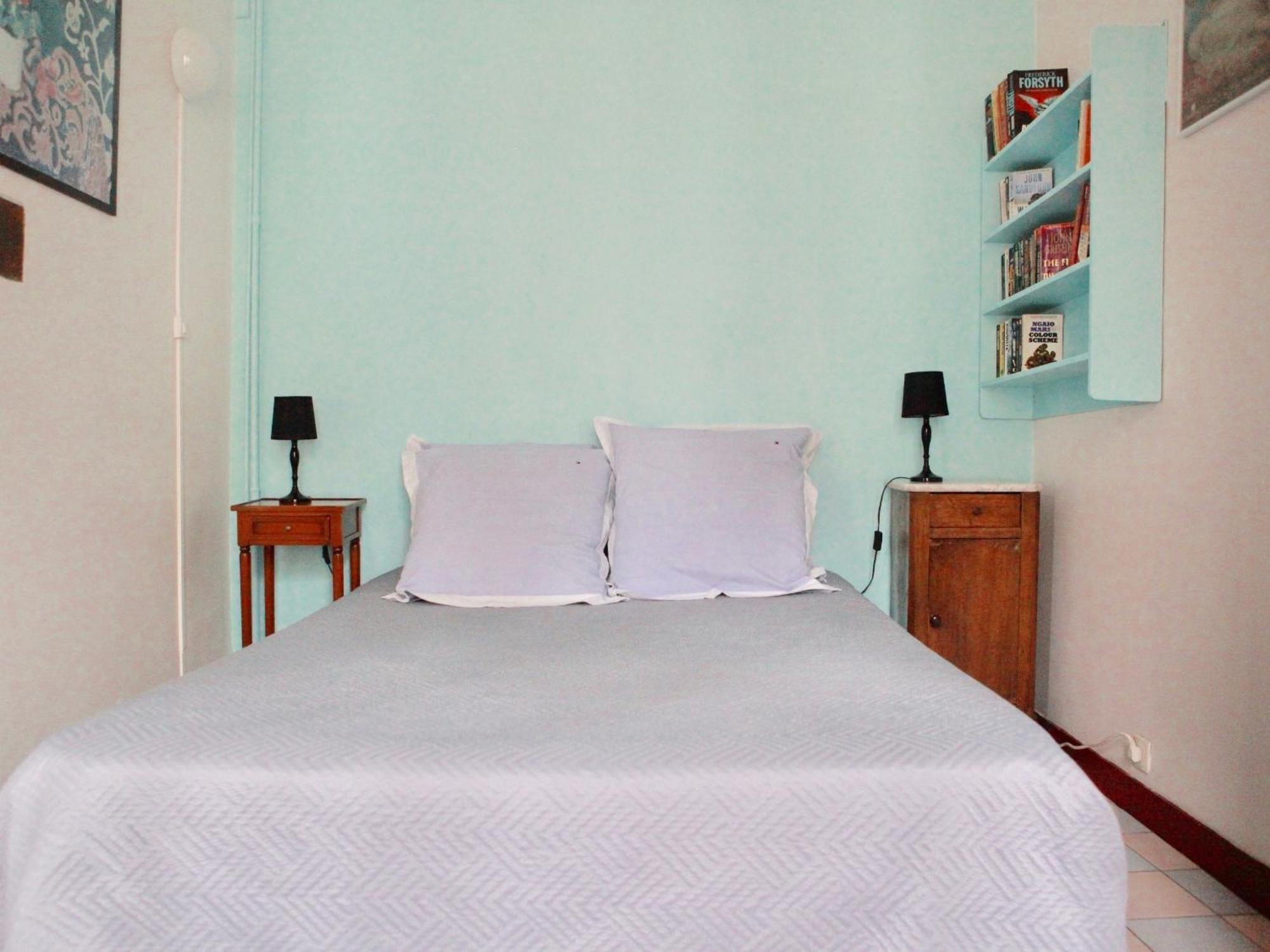 Latin Quarter - Notre Dame Apartment *